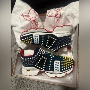 MENS SIZE 40.5 CHRISTIAN LOUBOUTIN(RED BOTTOMS)